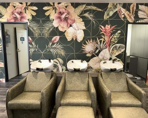 Hair Salon for Sale – Established Hawker Business with 30+ Years of History