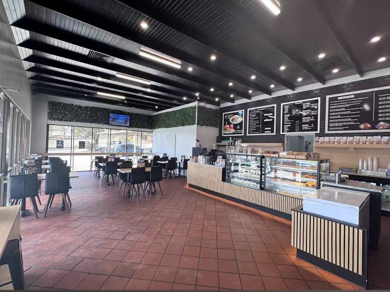 Eagle Hawk Cafe – Federal Highway