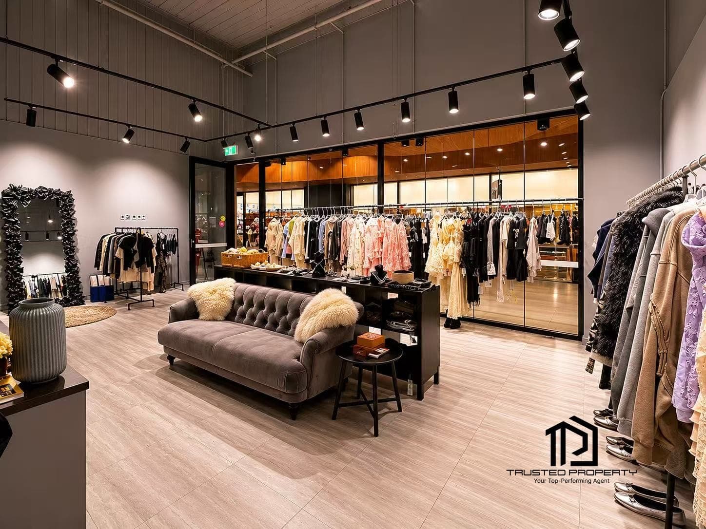 Asense Studio – Fashion Boutique, Belconnen High Society